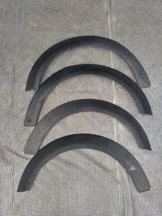 Mini R55 R56 listwy na błotniki komplet 06-10 wysyłka 4 szt