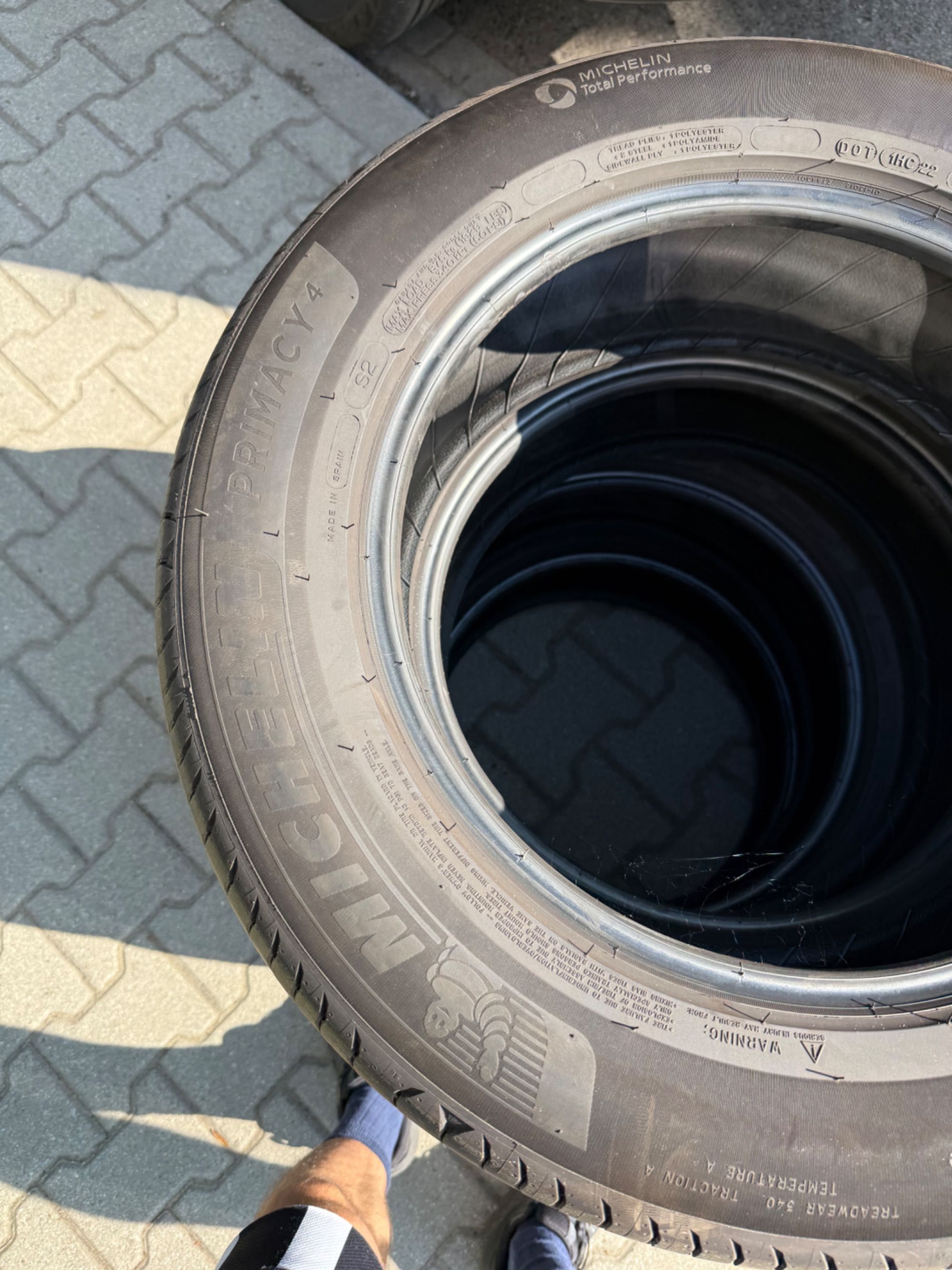 Opony Michelin Primacy 4 215/65 r17 2023r