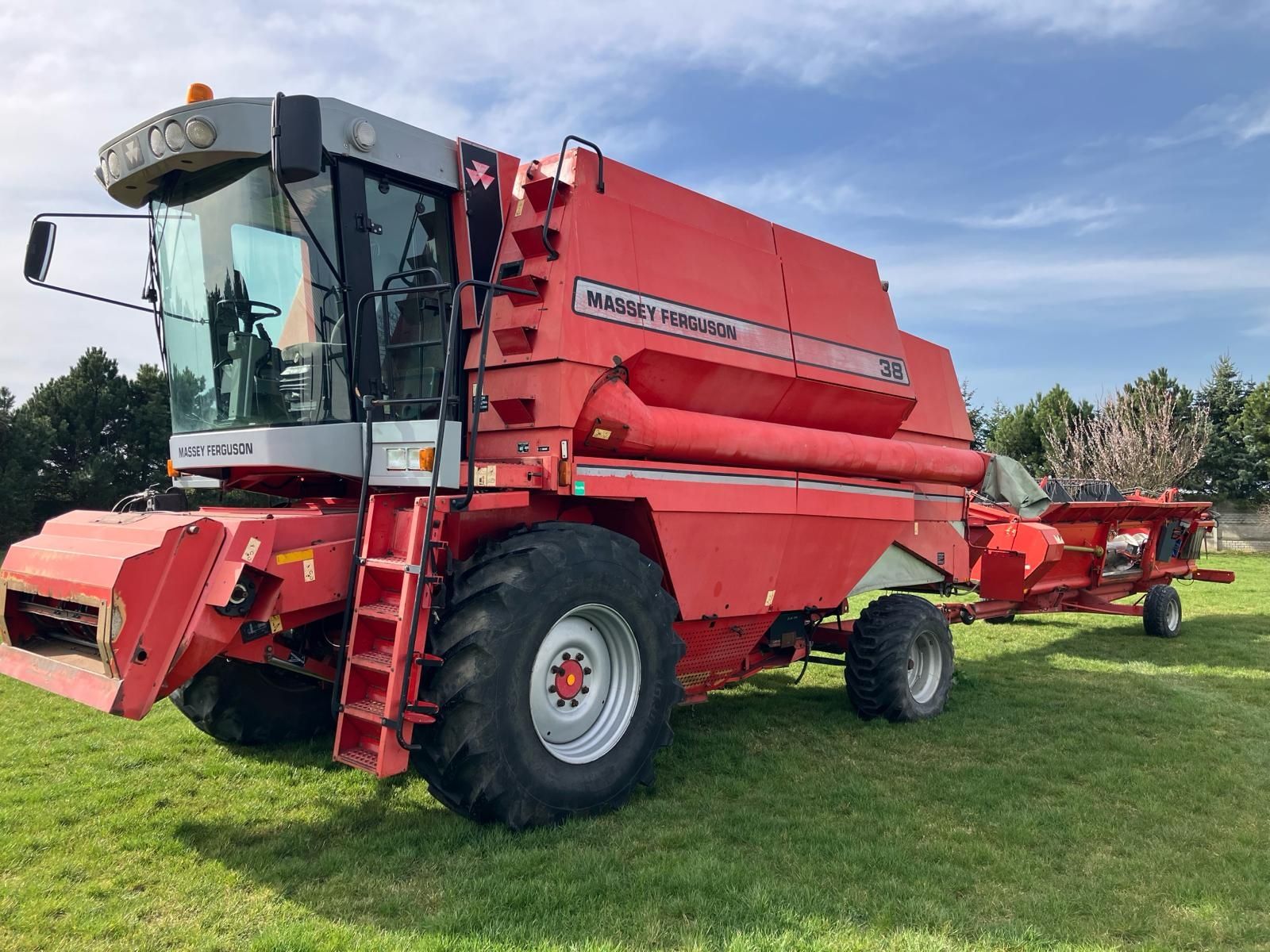 Massey ferguson 38