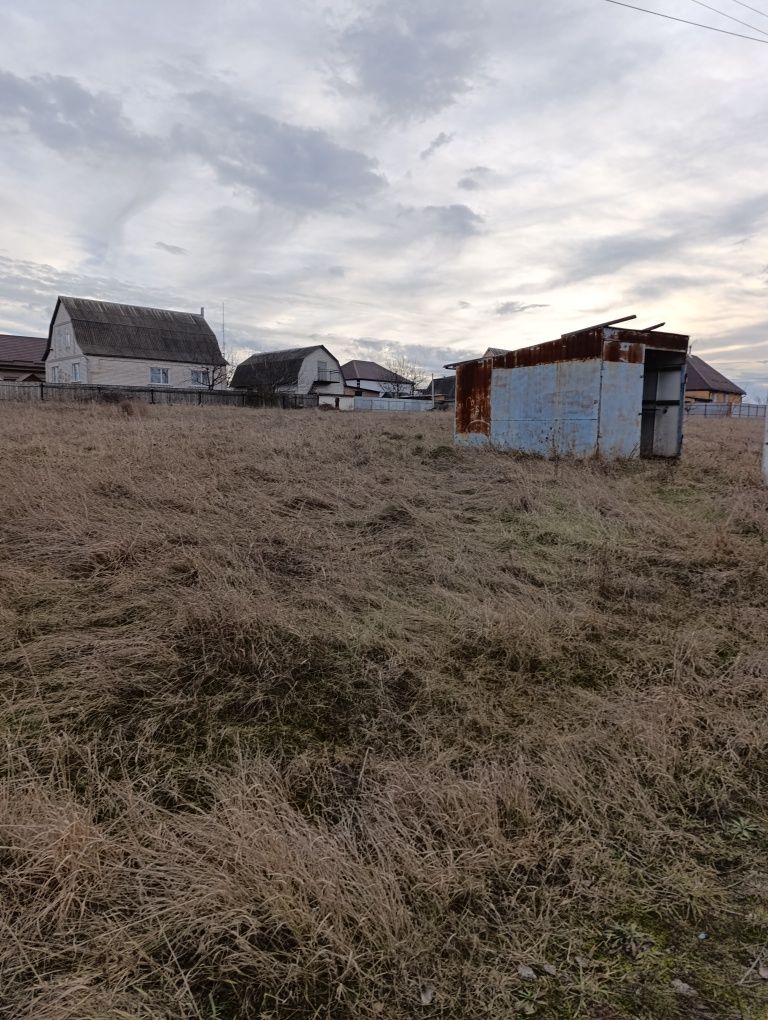 Продам земельну ділянку під будівництво