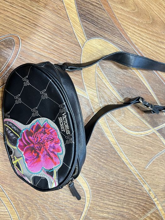 Поясна сумка бананка жіноча фірмова оригінал victoria secret