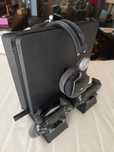 PS4 + 2 comandos + base de arrefecimento e carregamento + headsett