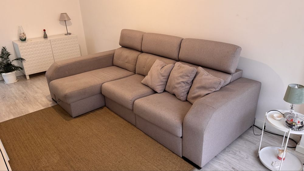 Sofá 3 lugares com chaise longue