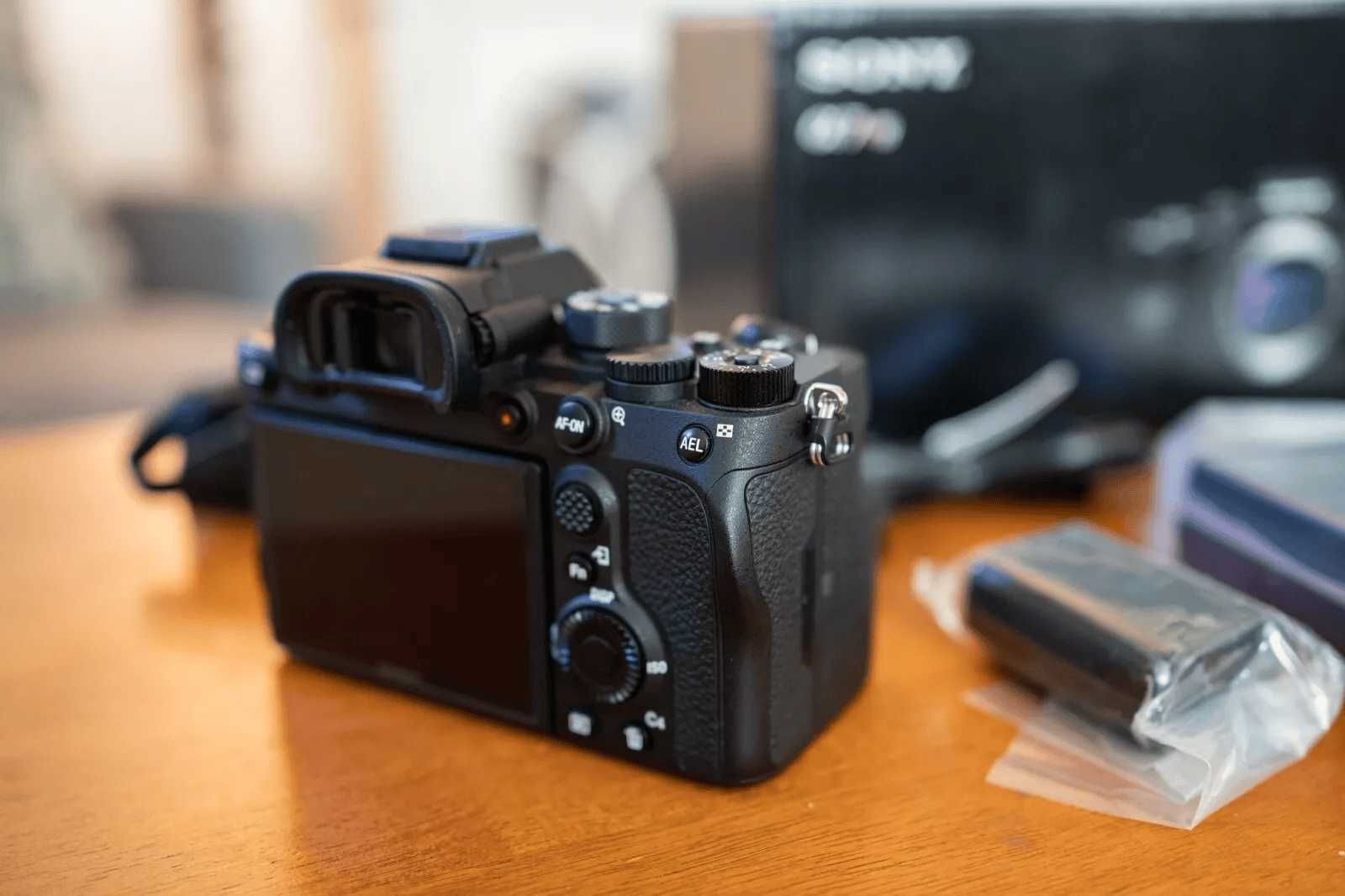 Sony A7R IV A7RIV mały przebieg, bardzo dobry stan, gwarancja do 5/26