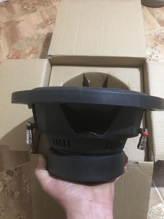 Продам сабвуфер voice