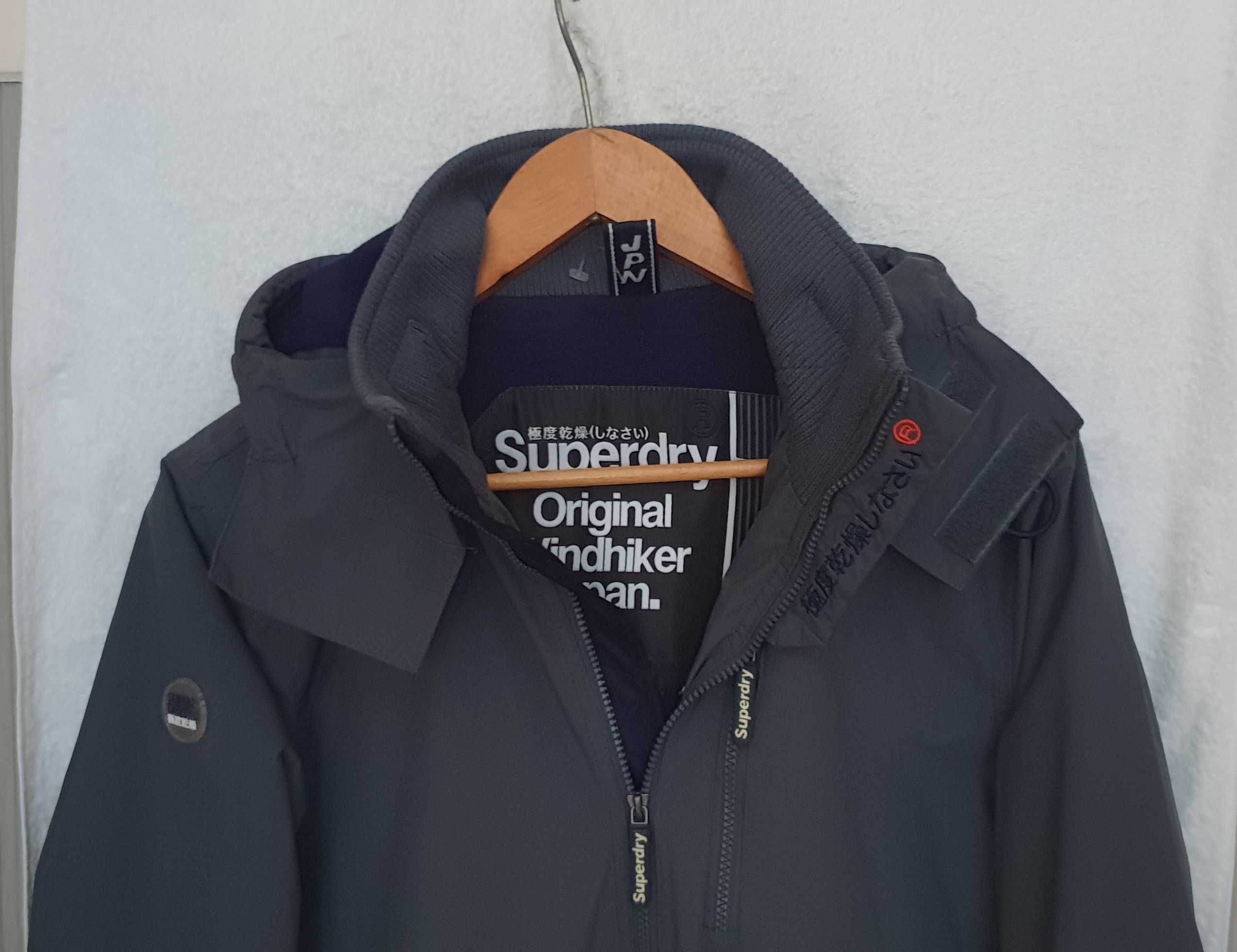 Oryginalna męska kurtka wiatrówka SuperDry rozm.M