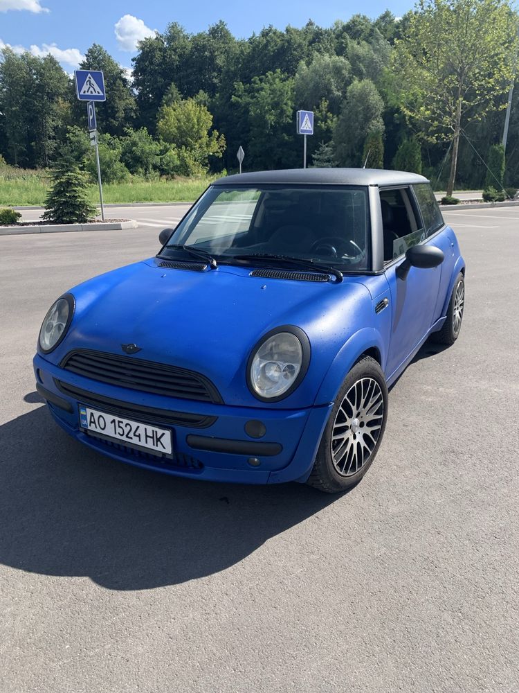 Продам mini cooper r50