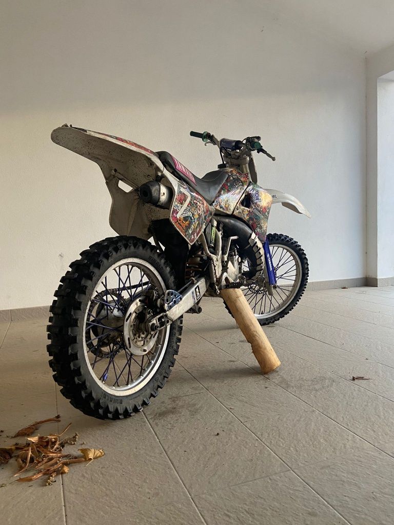 yz 125 vendo ou troco negociável