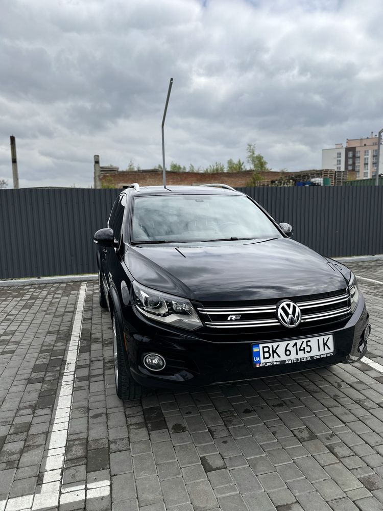 Volkswagen Tiguan R-line 2013 з США ТОРГ