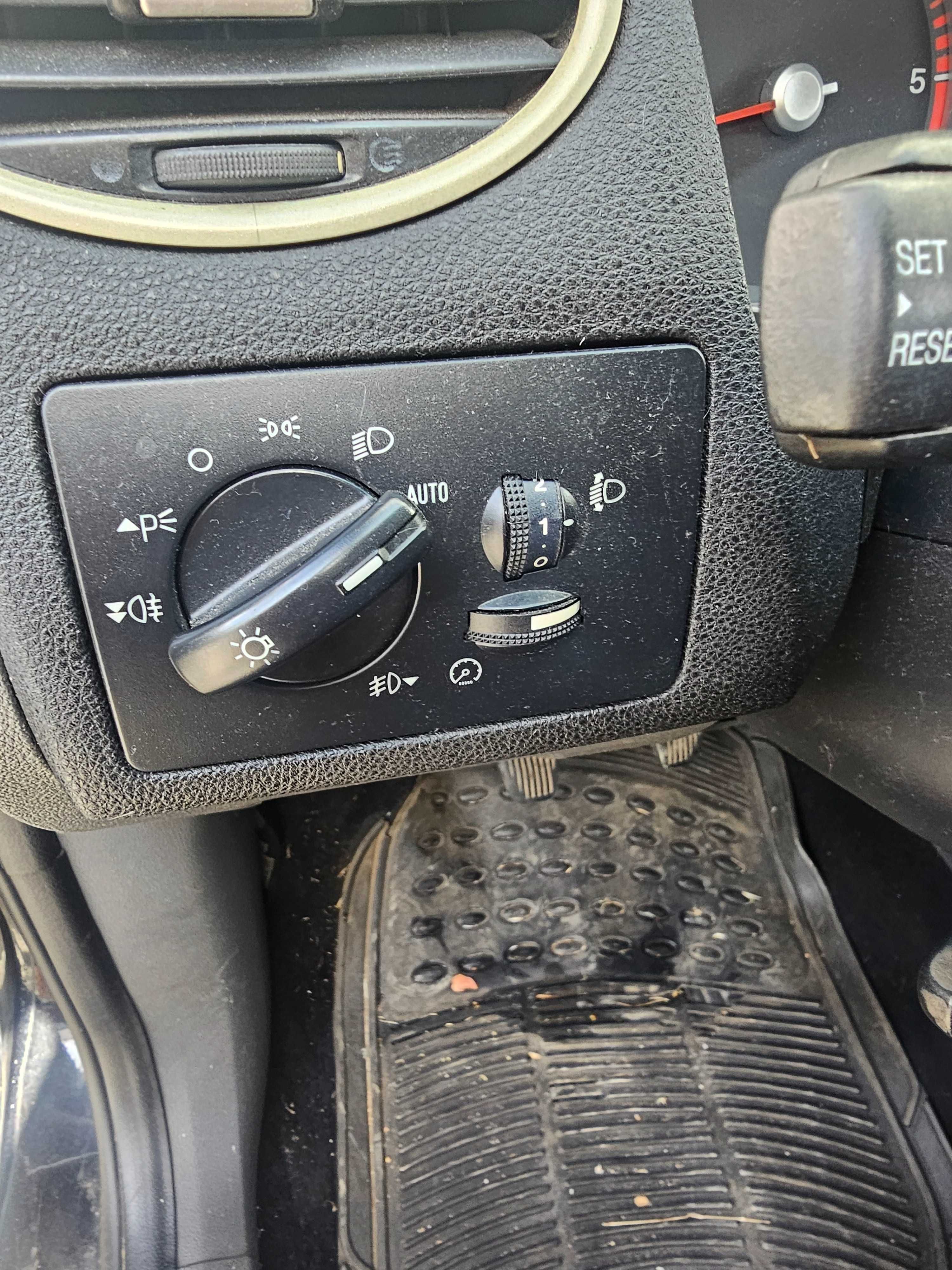 Ford focus mk2 1.6 gasóleo