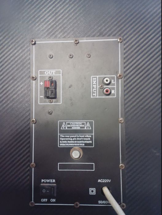 Колонка з живленням від мережі