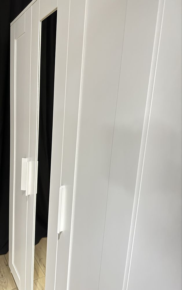 Brimnes Szafa z 2024 Ikea jak nowa gotowa do odbioru w całości