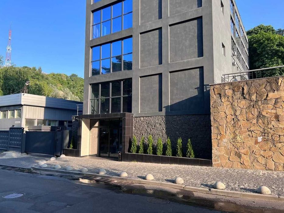 Без%!офис в Бизнес Центре, Подол, парко-места, генератор, метро!