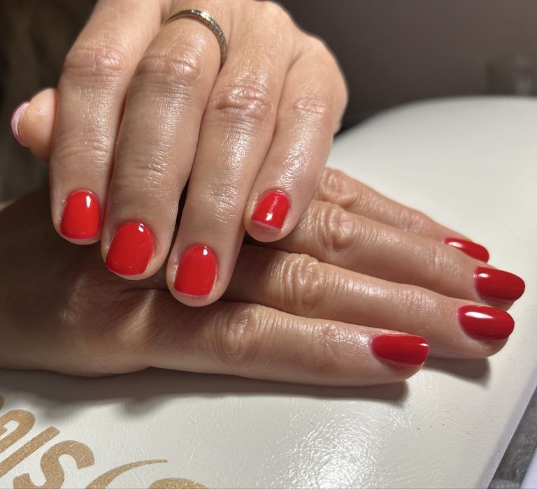 Manicure hybrydowy / żelowy / przedłużanie paznokci – Kraków