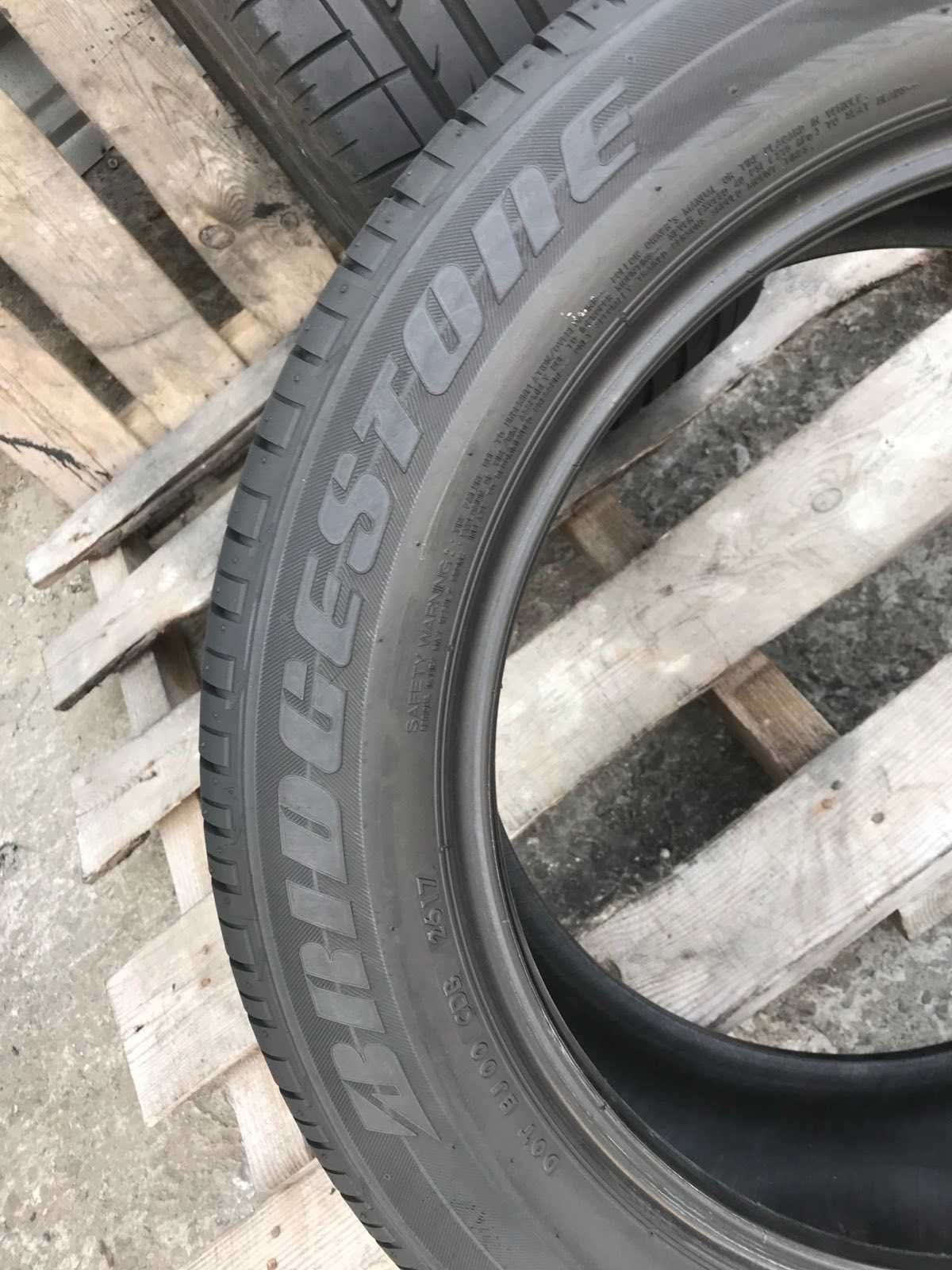 Шини Bridgestone Dueller H/P 225/55R18 Пара Літо Б/у Оригінал