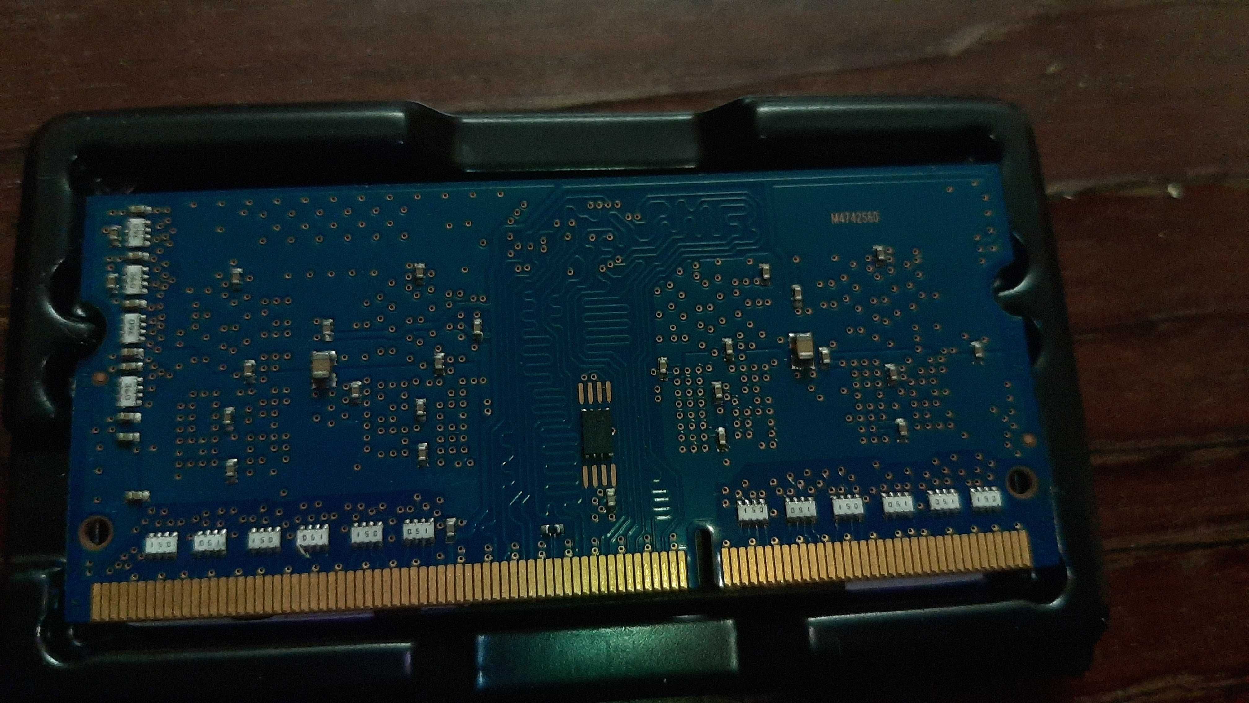 Оперативная память для ноутбука  DDR3 2Gb