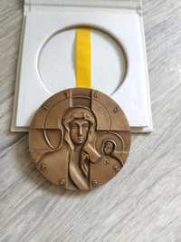 Медаль Іоан Павел ІІ Варітас 1983 друге поломництво