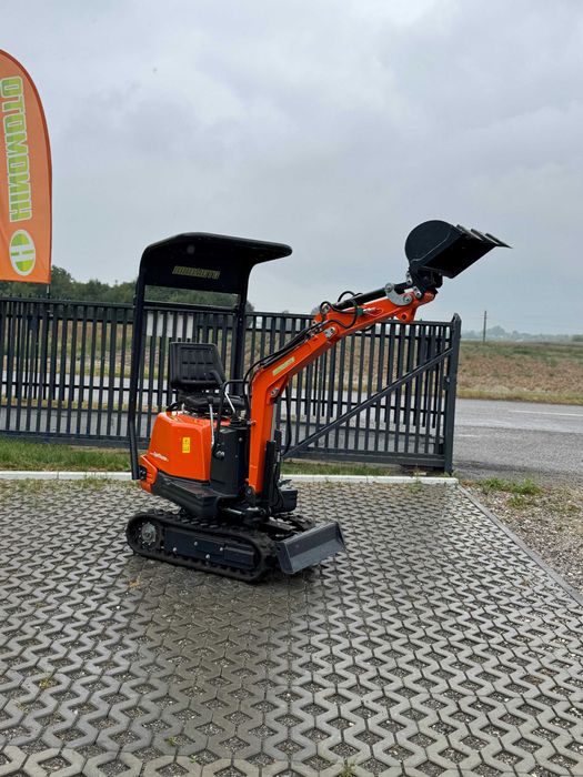 Mini Koparka gąsienicowa samojezdna , ramie skrętne  HINOMOTO HSW06