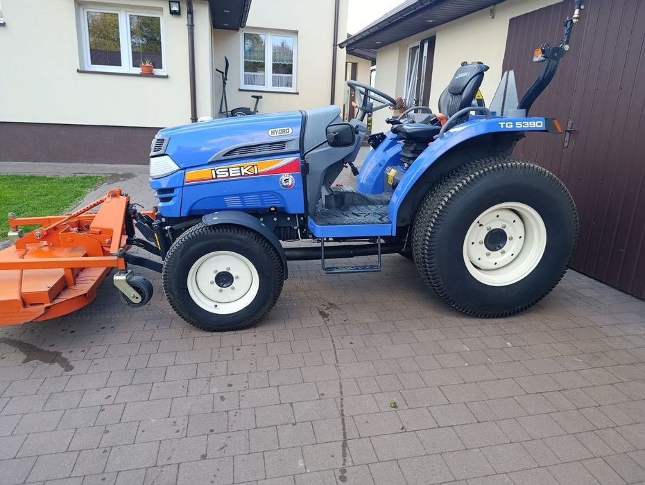 Traktorek kosiarka traktor sadowniczy komunalny ogrodowy