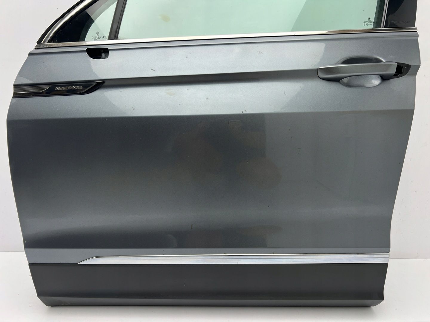 VW Tiguan II 5NN Allspace Lift Drzwi Przednie Lewe przód Kompletne