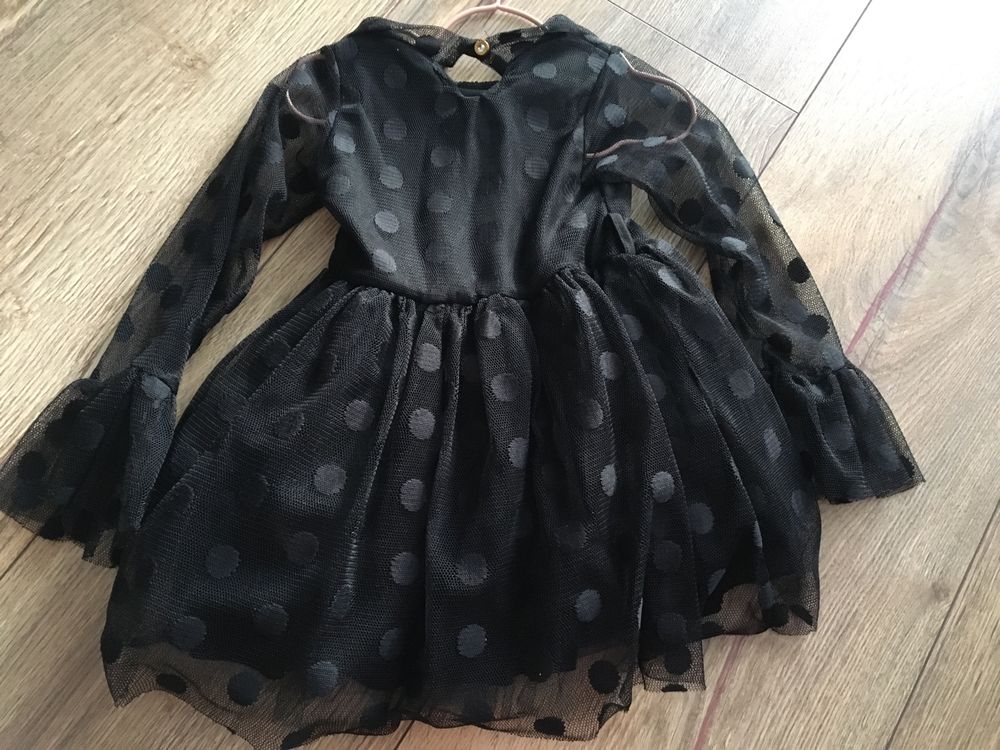 Czarna elegancka sukienka w kropki grochy 3/4 lata 98/104
