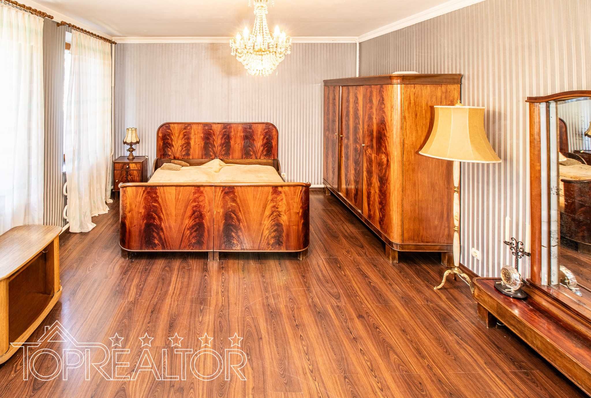 В продаже 2-этажный дом с банькой на Алексеевке (на Олексіївці)!