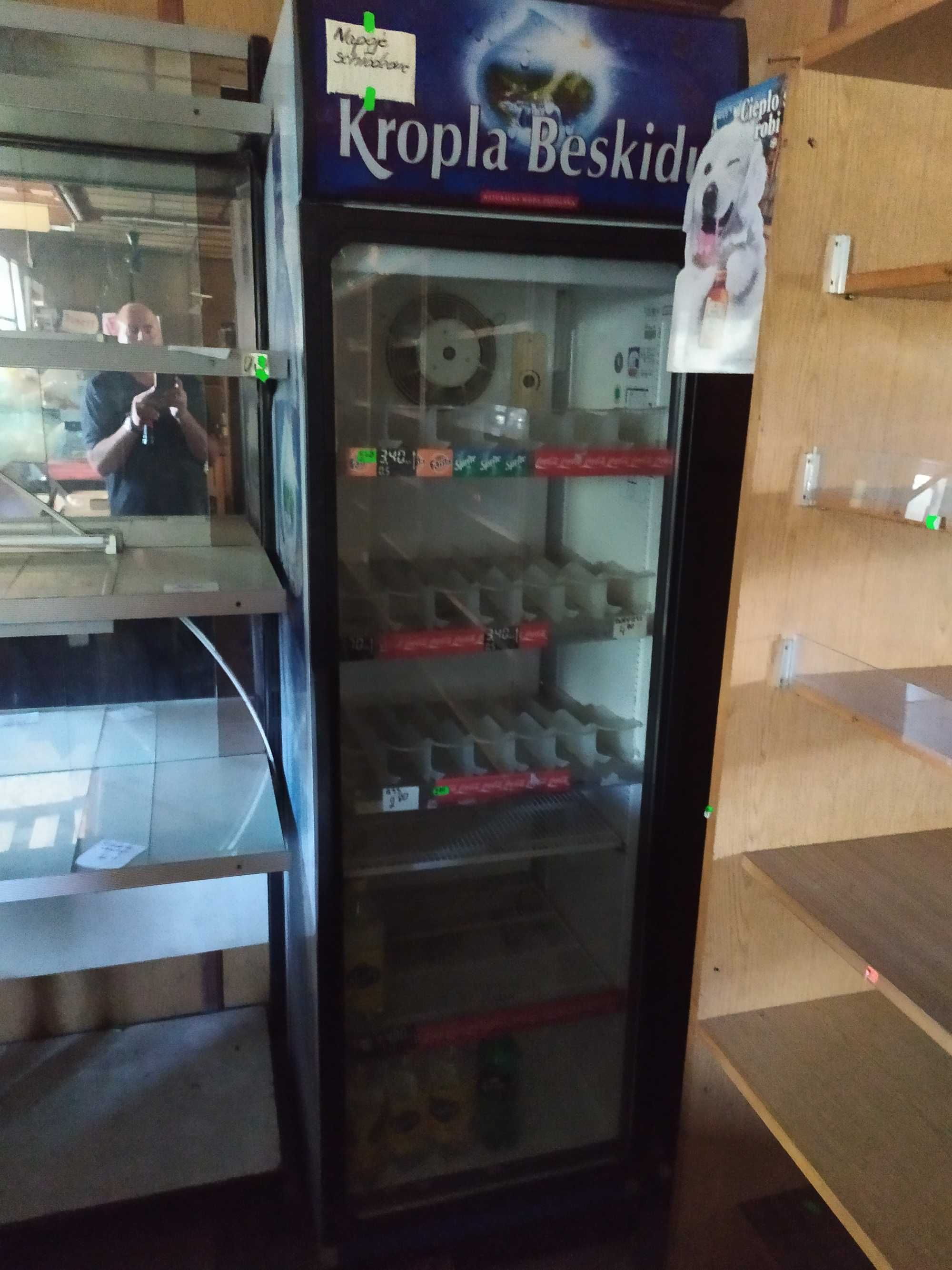 Sprzedam wyposażenie po likwidacji sklepu - tanio