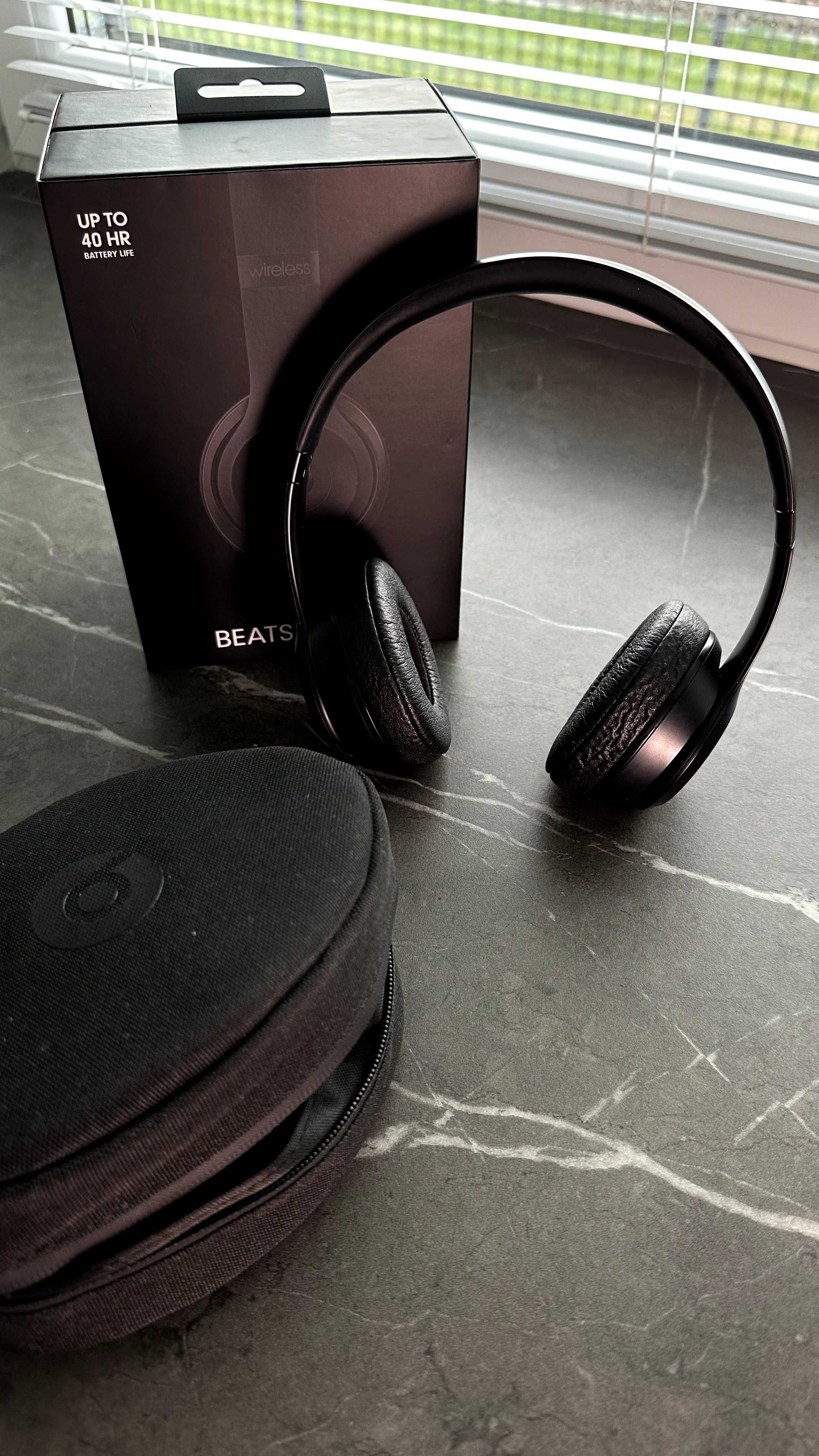 Beats Solo3 Wireless Headphones  - Matte Black