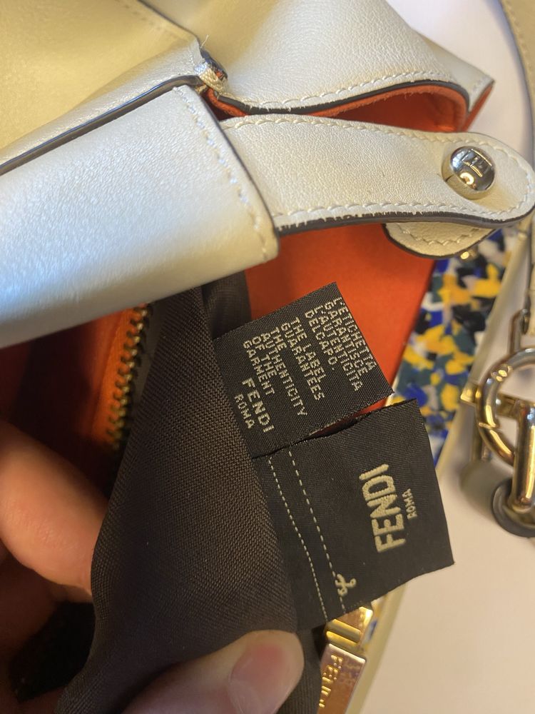 Сумка Fendi Peekaboo Bag оригинал номерная