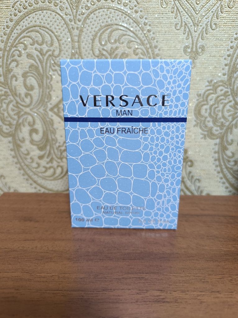 Чоловічий парфум Versace Man Eau Fraiche. 100 мл.