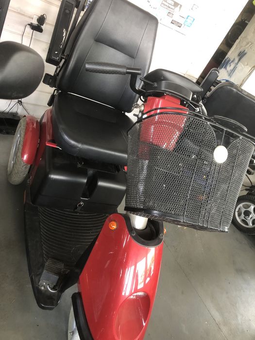 Trophy 6 boster skuter inwalidzki elektryczny holenderski