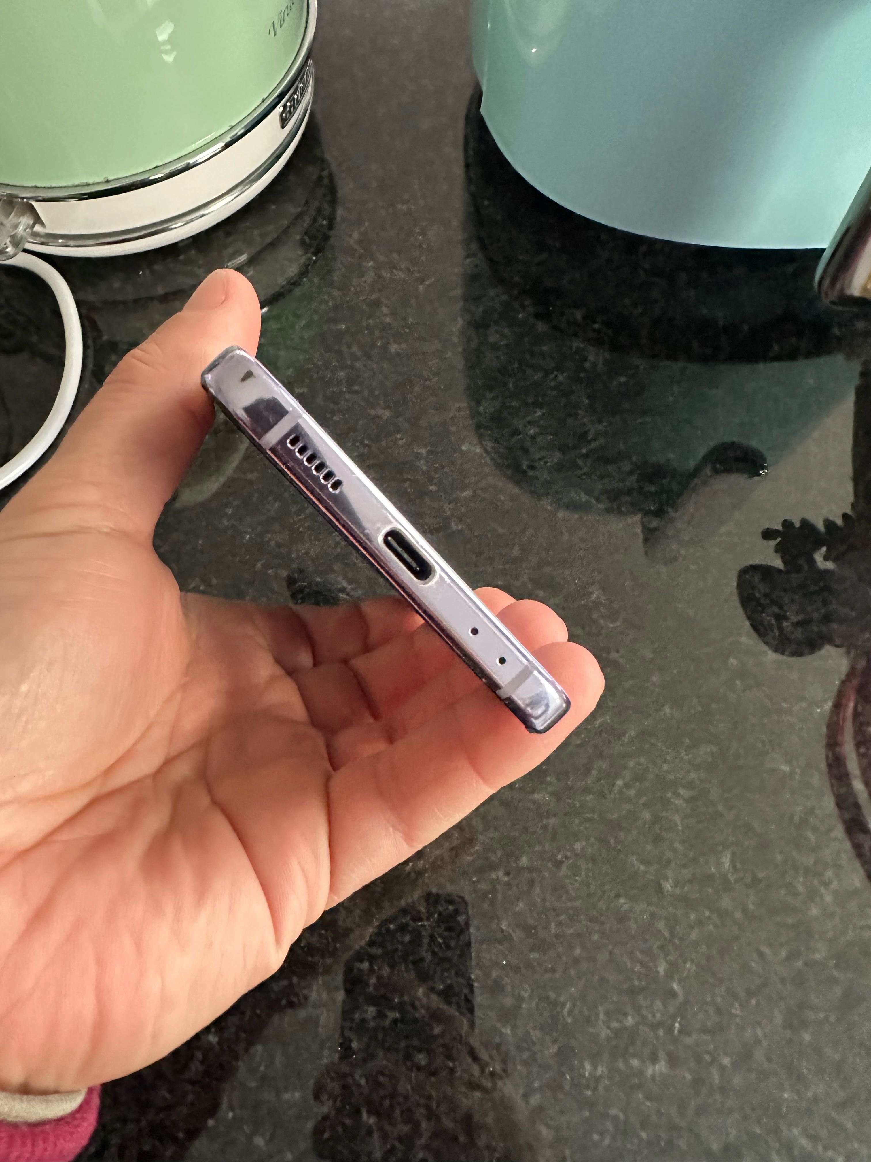 Samsung Zflip 4, usado cor Purple