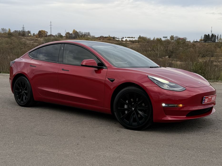 Продам Tesla Model 3 2022 Long Range Dual Motor