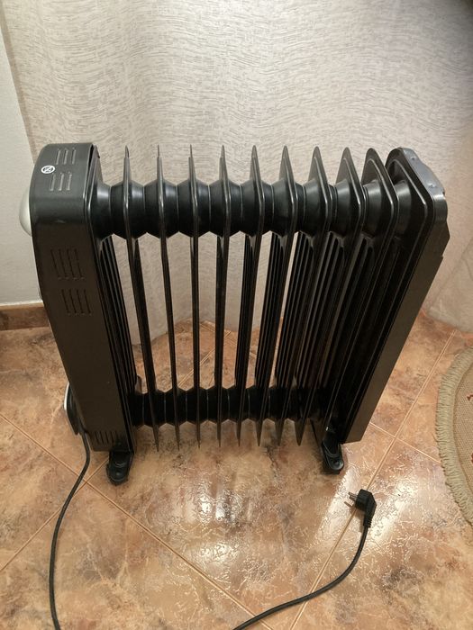 Aquecedor elétrico de 11 elementos em bom estado