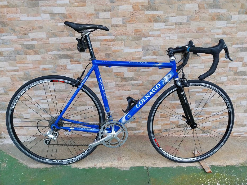 Bicicleta de estrada Colnago modelo Asso