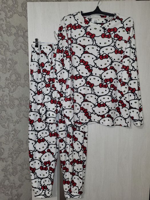 Піжама Hello Kitty M-L