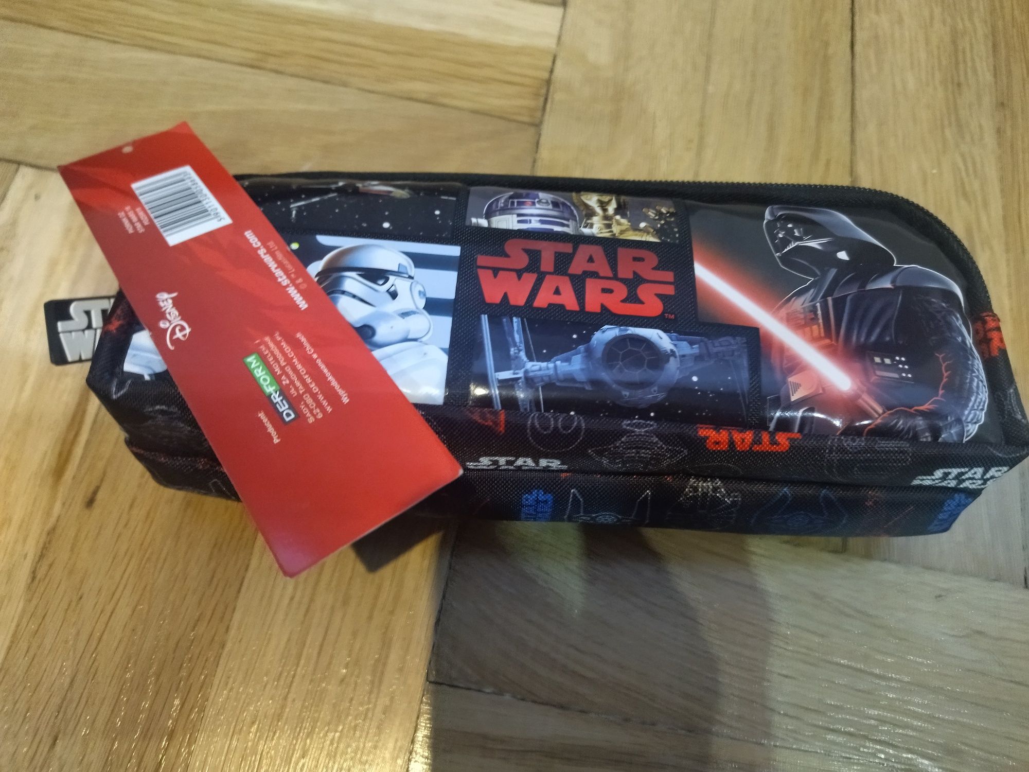 Piórnik star wars nowy tuba