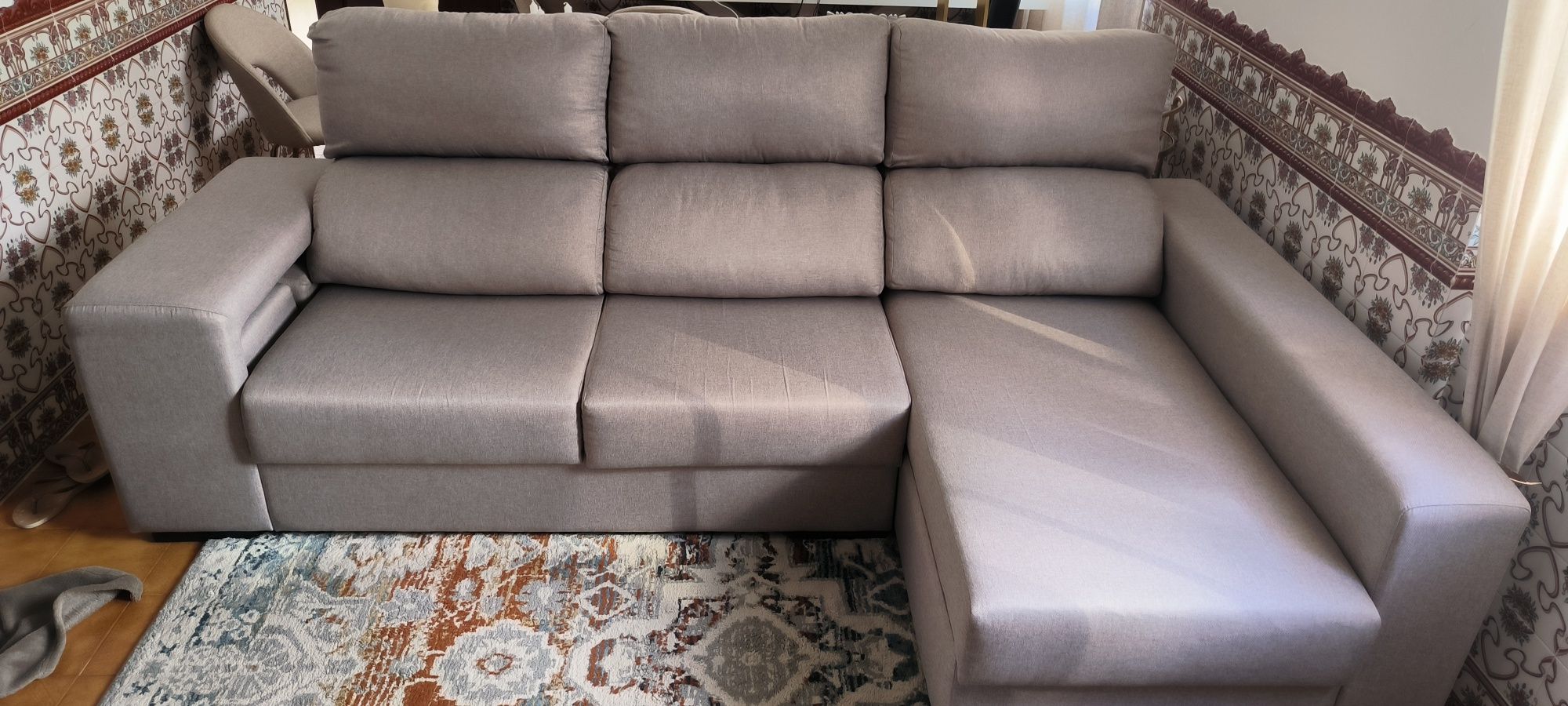 Sofá com chaise long+impermeabilização