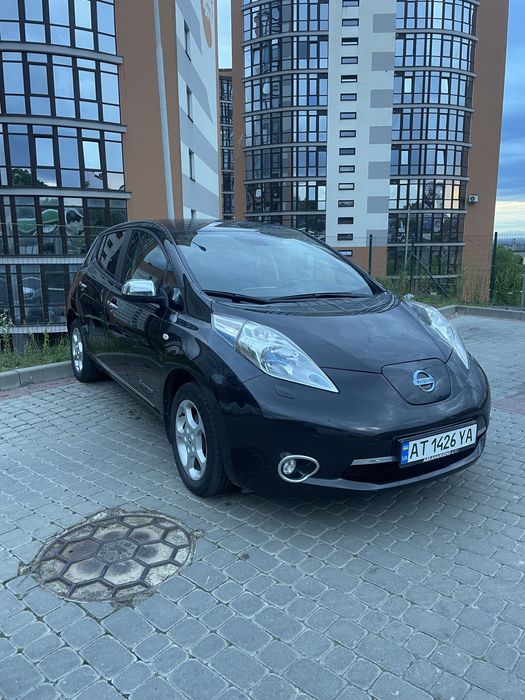 Оренда авто Nissan Leaf