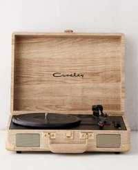 Gramofon Crosley, Exclusive Wood Voyager With Bluetooth Input & Output