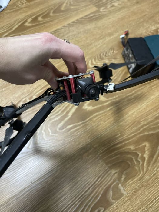 Fpv дрон на продаж, 2 батареї