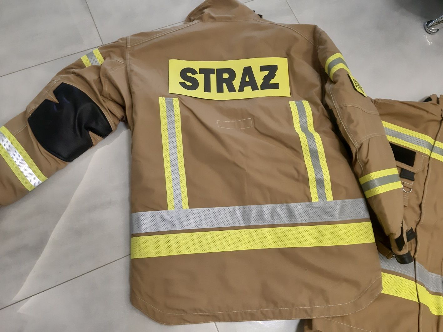 Ubranie strazackie piaskowe nowe 3 części syriusz x subor nomex