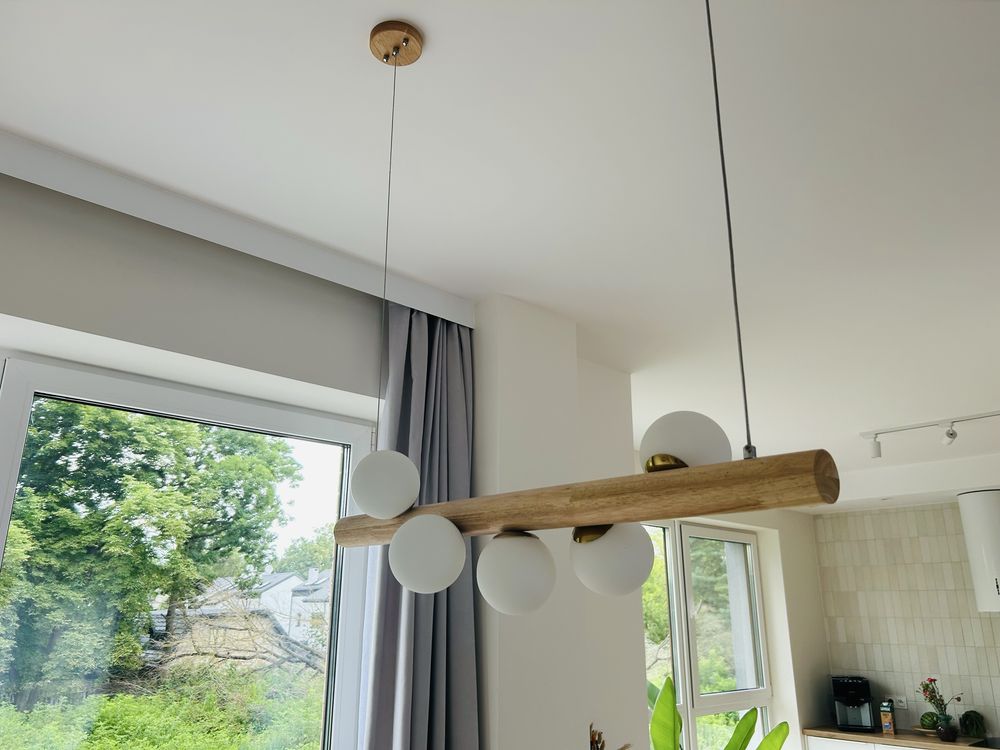 Śliczna lampa nad stół jadalniany