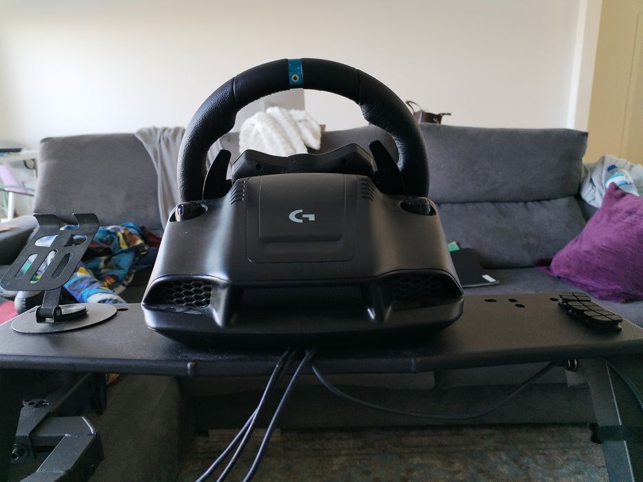 Logitech G923 com H shifter
