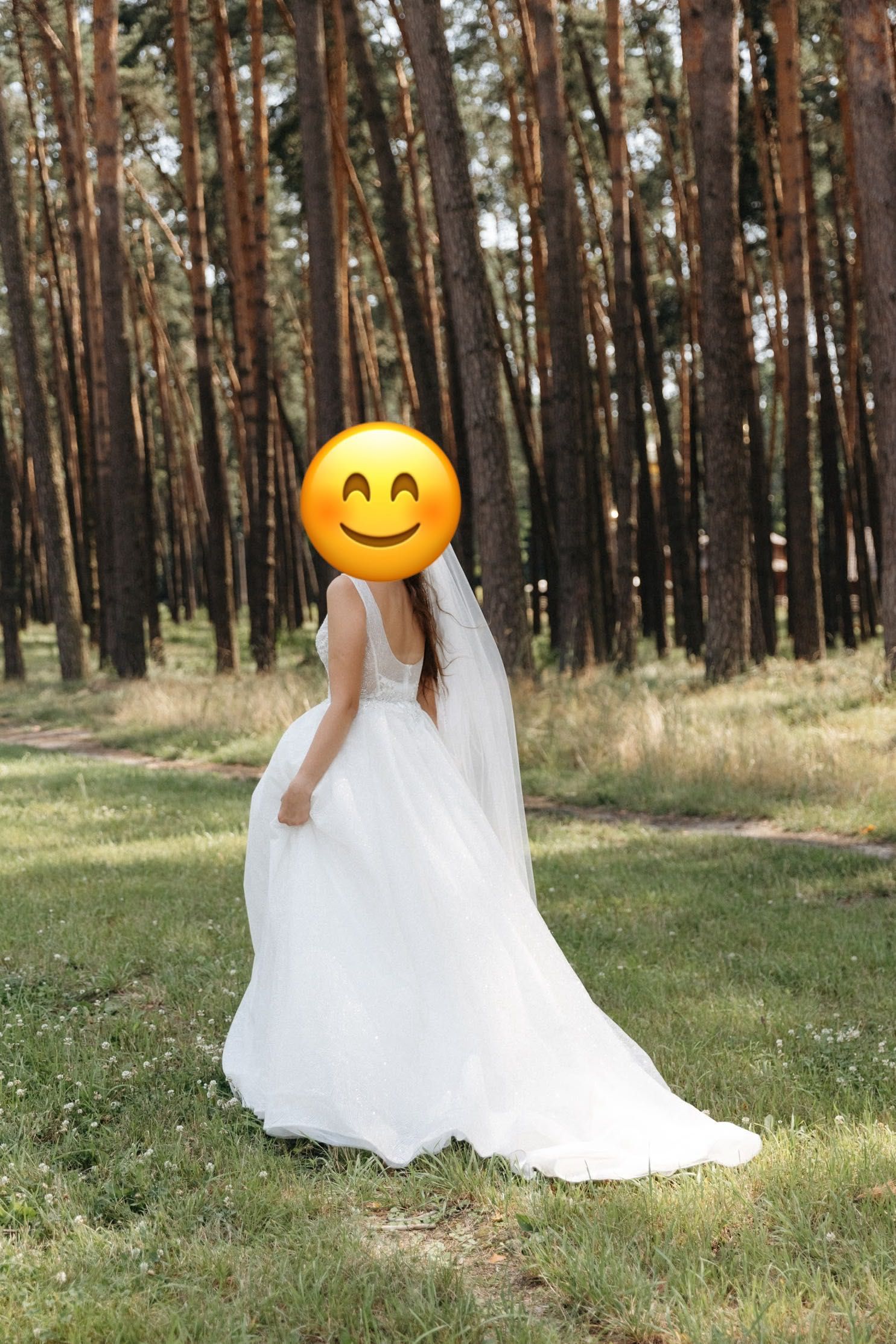 Весільне плаття пишне