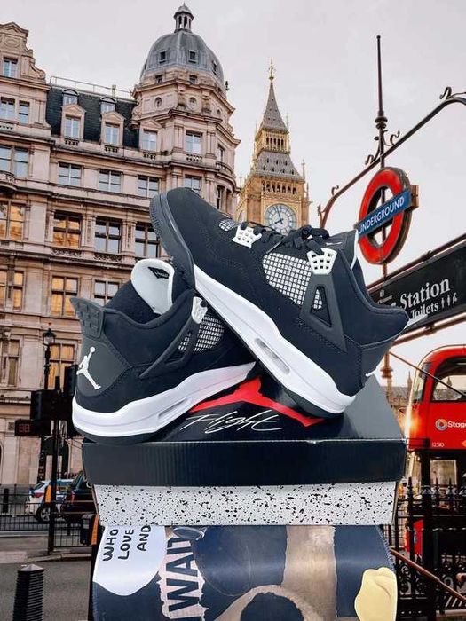 Buty meskie Mokasyny Jordan_4_Retro_White_Thunder R.37.5