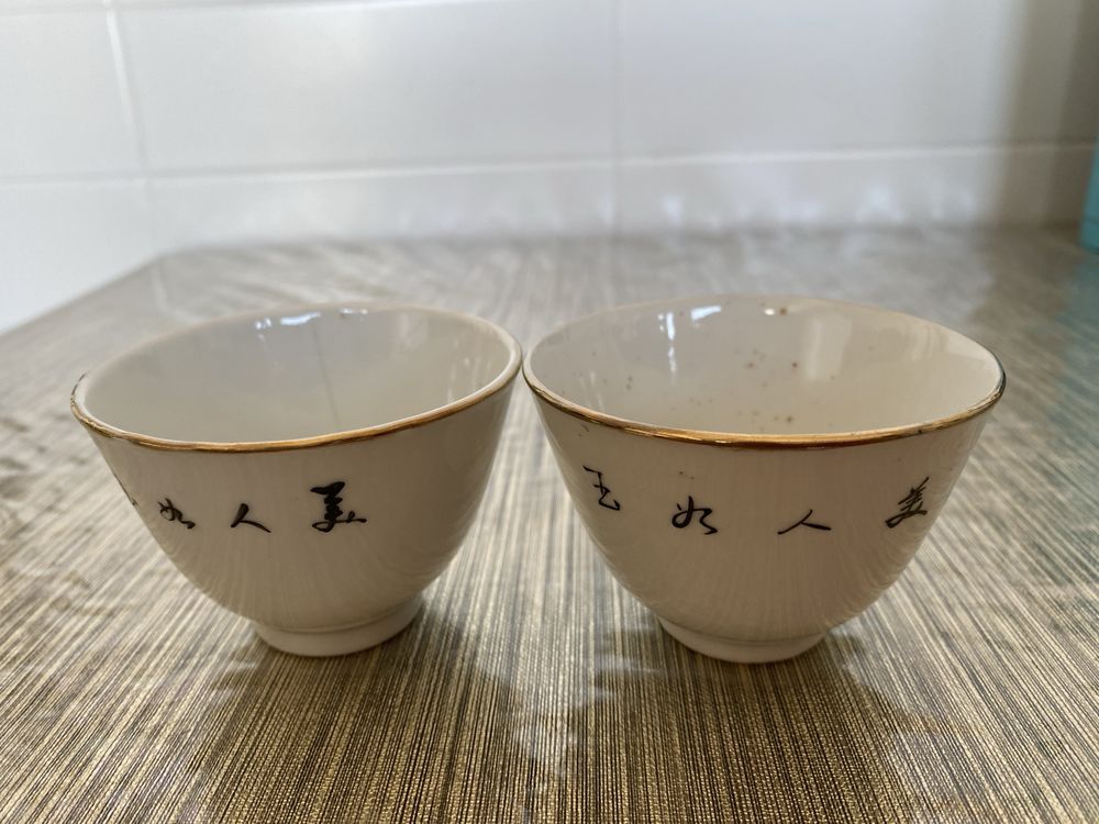 Chá de saque de porcelana antigo