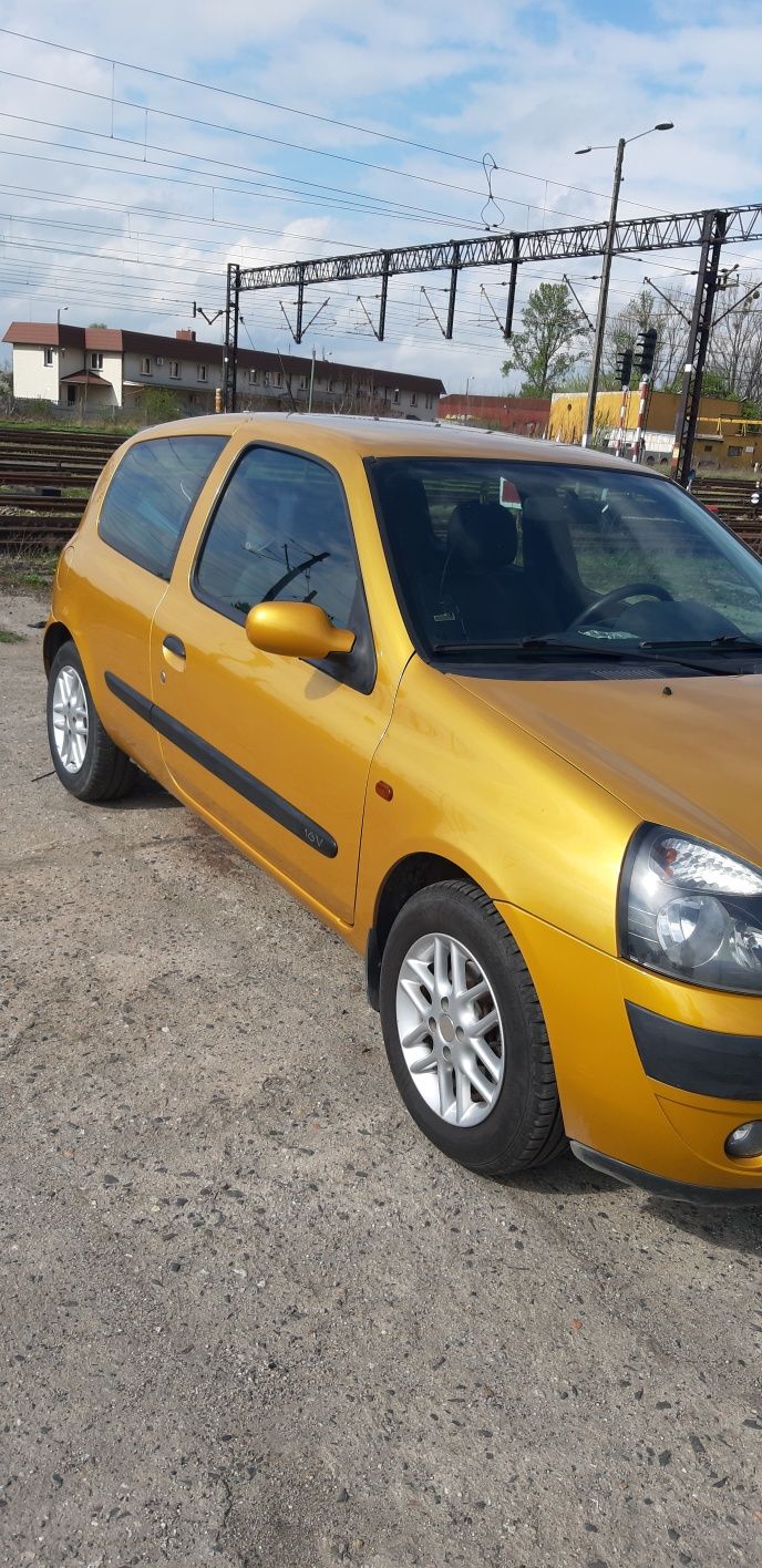 Renault Clio 2 1.2 16V