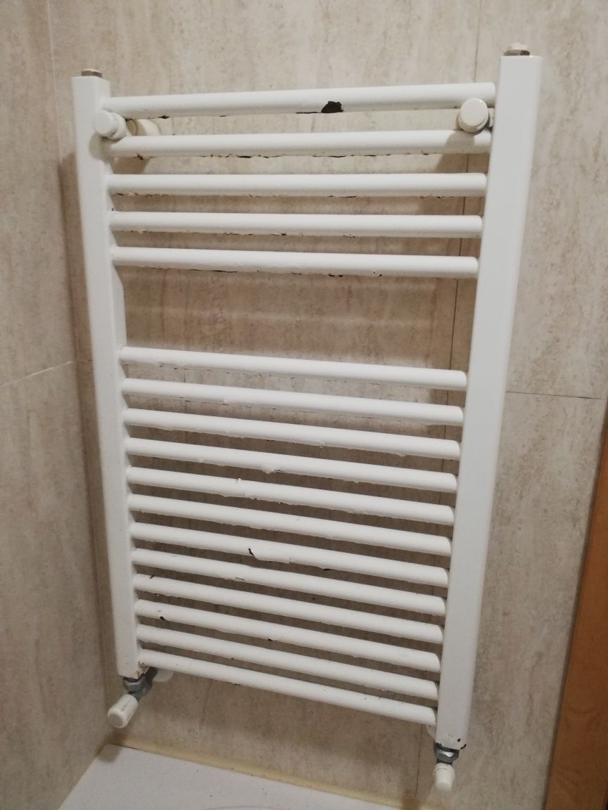 Radiador toalheiro WC para restauro