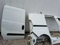 Drzwi Prawe  Prawy Tył Boczne Przesuwne Fiat Doblo II Lift Combo D
